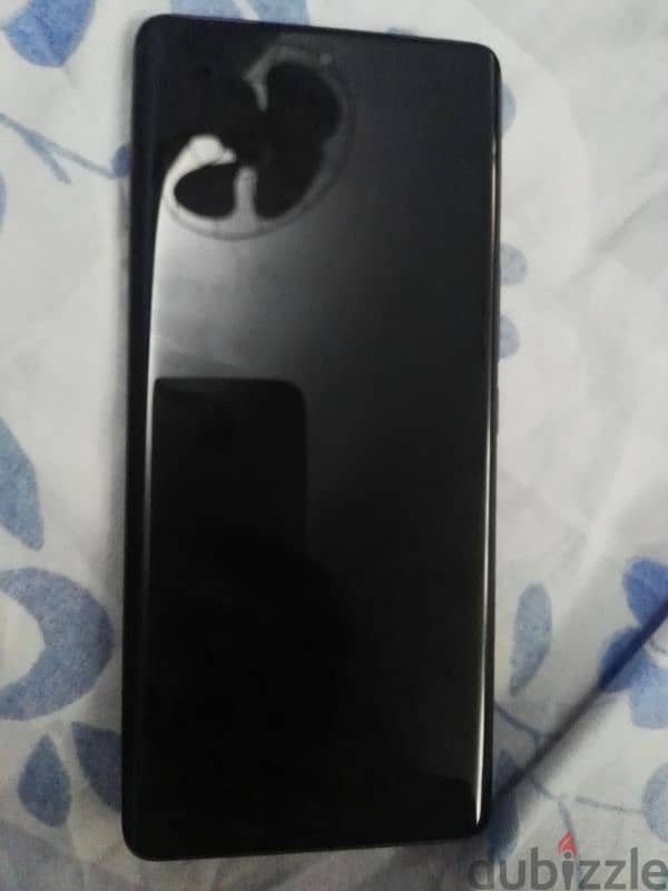 vivo v40 1