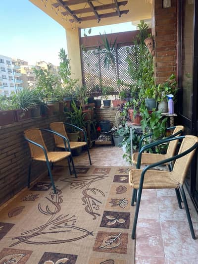 Apartment for sale 220m Nasr city (zaker hussien st ) Open view