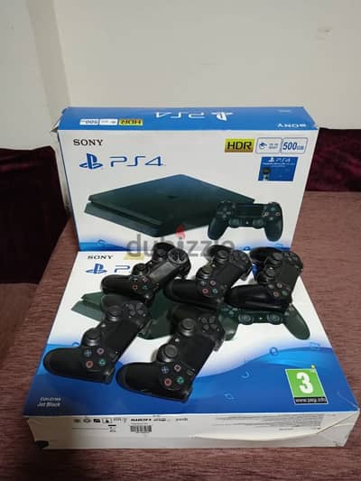 اتنين ps4  بلايستيشن 4 جهازين ب درعات