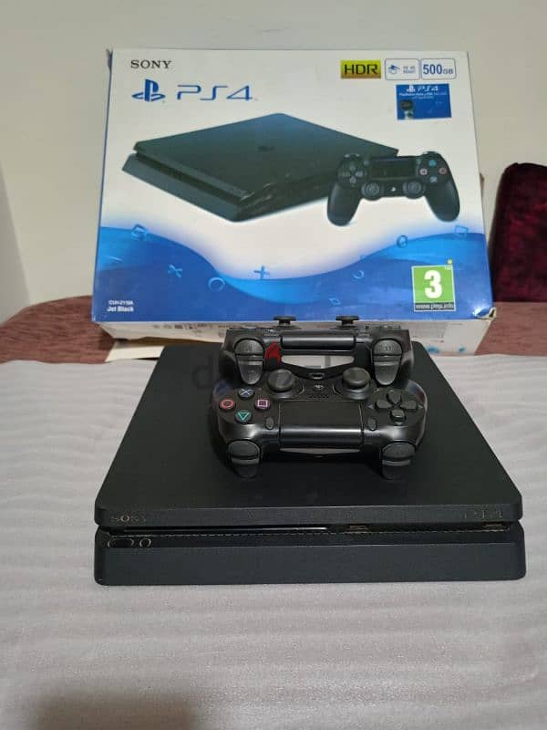 اتنين ps4  بلايستيشن 4 جهازين ب درعات 2