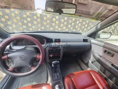 Nissan Sunny 2000 Automatic