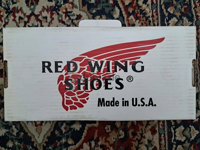 للبيع حذاء سيفتي أمريكي RED WING جديد مقاس ٤٤. 3