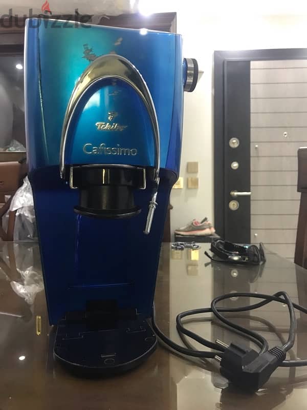 ماكينة قهوة وفوم كبسولات cafissimo 3