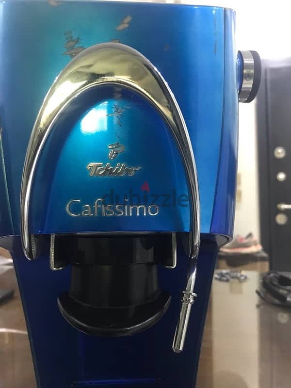 ماكينة قهوة وفوم كبسولات cafissimo 7