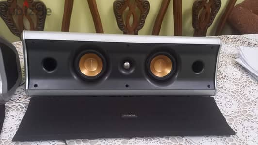 Accurian AMP-5052 Speaker