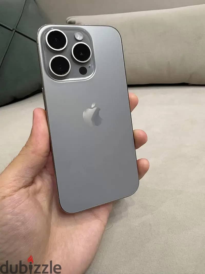 iPhone 15 pro. بطاريه%100 1