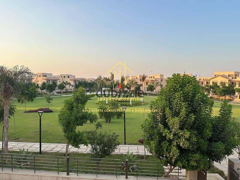 Detached villa for sale in Madinaty - Four Seasons VG3, Group 24, Model D3, 471 sqm, immediate handover, wide garden view, progressive instalments unt 0