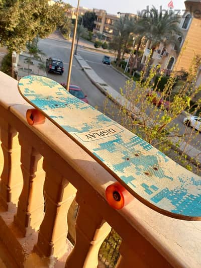 skateboard مستعمل