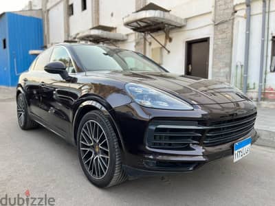 Porsche Cayenne 2021