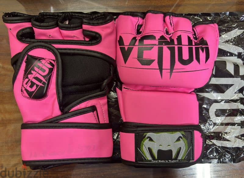 Venum Challenger MMA gloves قفازات MMA 1