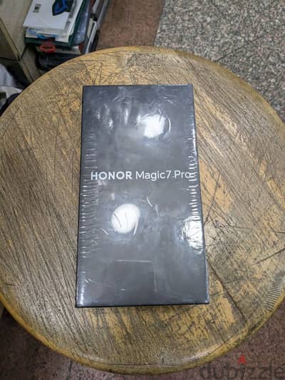 Honor Magic 7 Pro dual sim 512/12G Shadow Gray جديد متبرشم بدون ضريبة