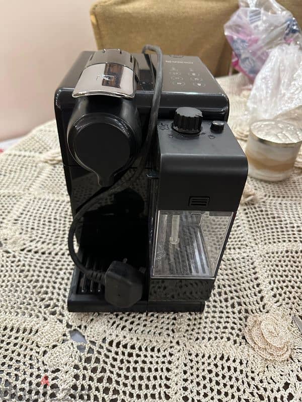 Lattissa Touch Espresso/Cofee Machine 0.9 L 1400.0 W  Black 0