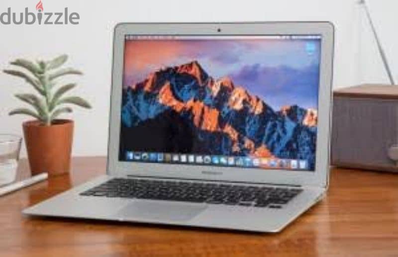 MACBOOK AIR 2017 (2019) 1