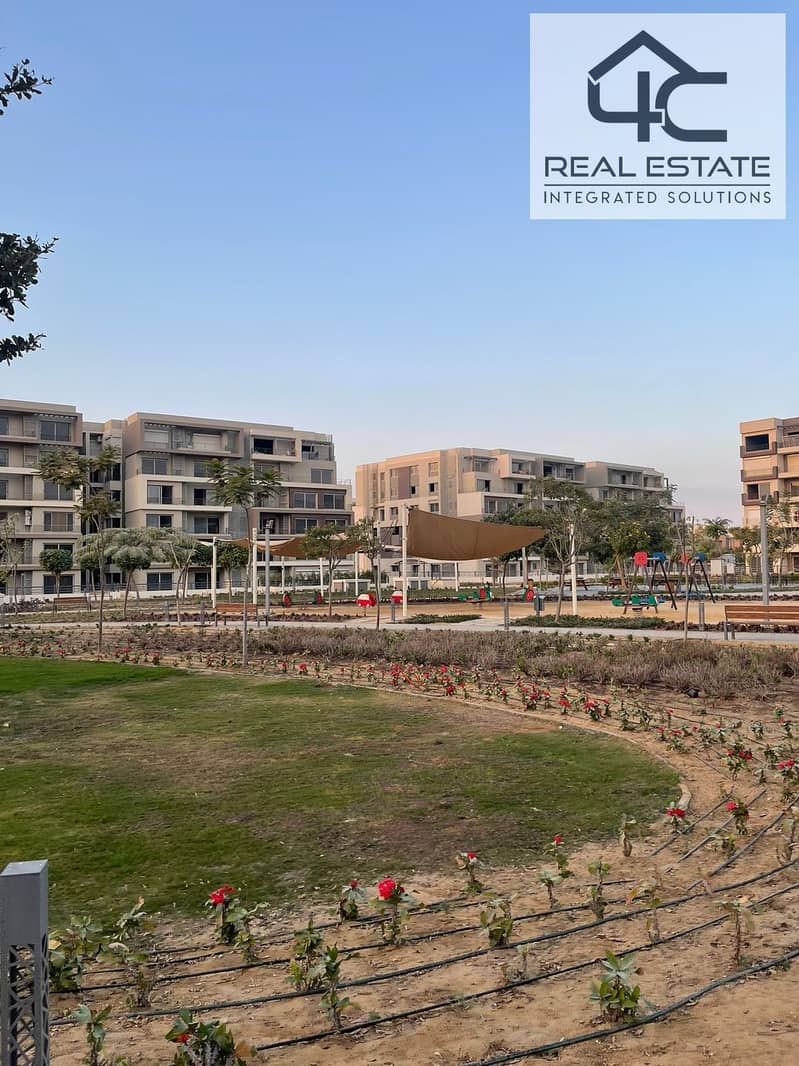 For sale apartment 185m ready to move view villas in palm hills new cairo with lowest price and down payment , installments 0