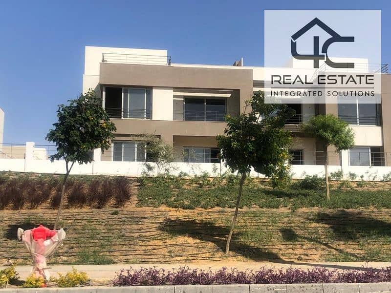 For sale twin house villa in Palm Hills New Cairo 384 m 0