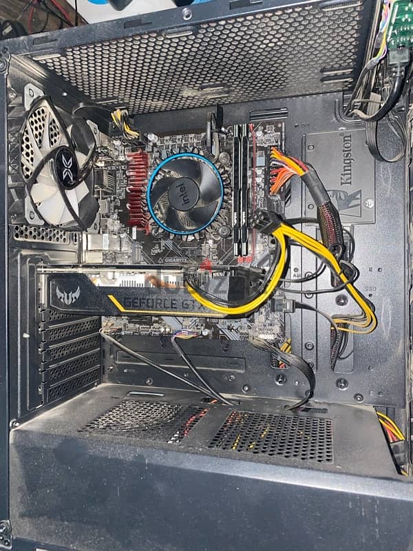 gaming computer فئه متوسطه 1