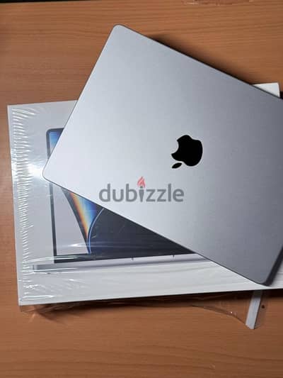 macbookpro m1pro 1tera 14 inch