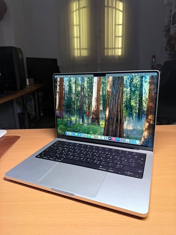 macbookpro m1pro 1tera 14 inch 2