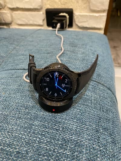 ساعه Samsung gear S3 frontier