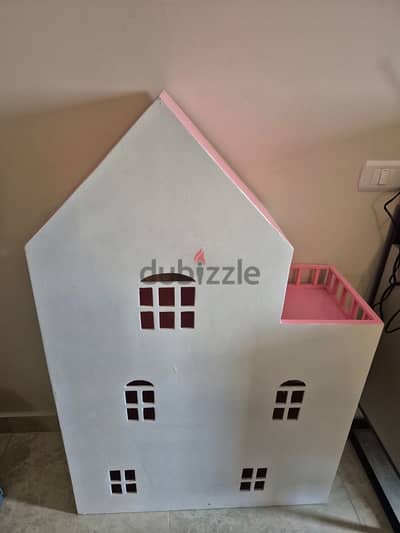 بيت باربي Doll House