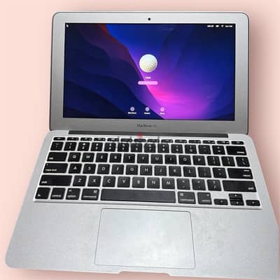 Apple macbook Air 2015 ماك بوك اير