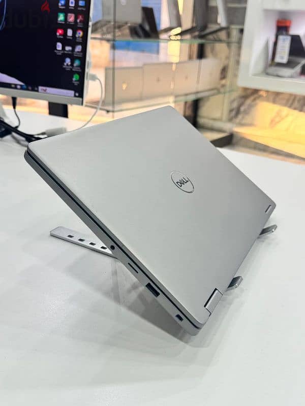 dell latitude 3310 تاتش وبيلف 360 درجة رام 16 الجيل الثامن بضمان سنة 5