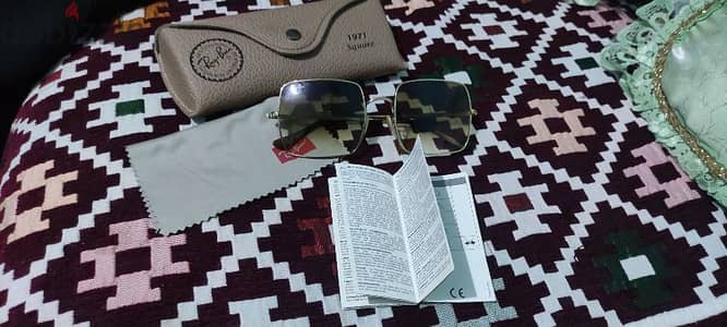 نظارة ريبان اصلية Ray. Ban Square RB 1971 شمس حريمى لون بنى