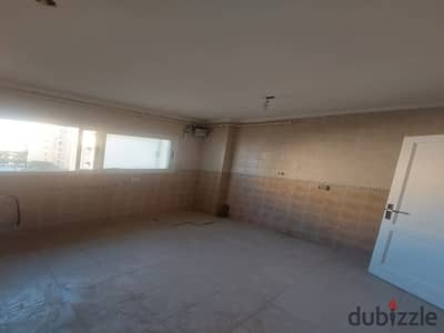 Apartment for rent in Madinaty, Model 300, area 175 square meters, in front of banks and schools, B2