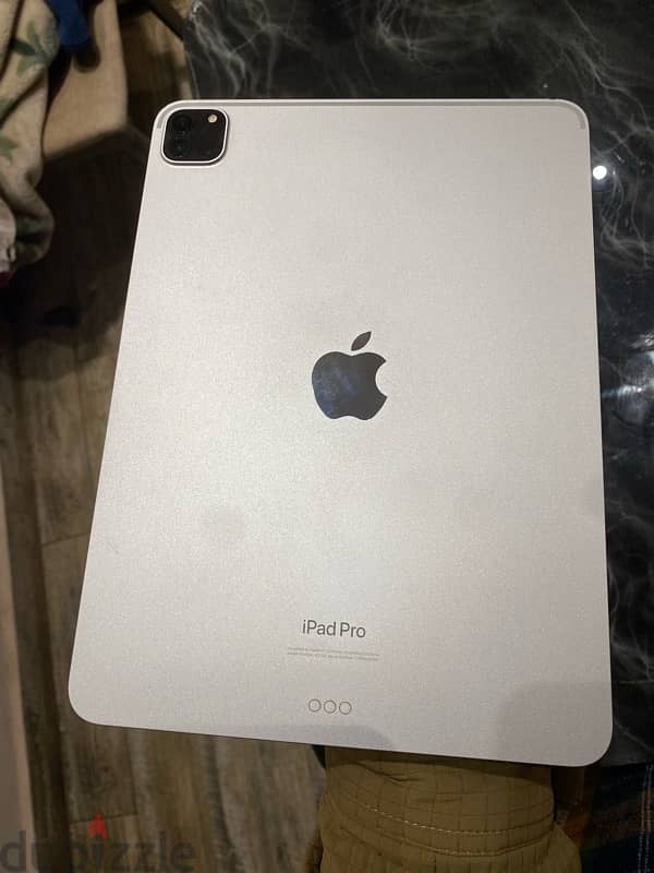 I pad pro m2 1