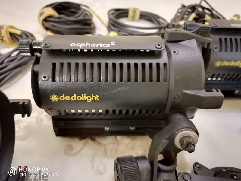 اضاءة ديدو لايت Dedolight  DLH4 لمحترفي التصوير 3