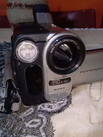 sony handycam hi8