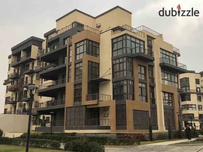 Apartment for sale in B8, area of ​​98 square meters, the building is built for a first floor shot, a total of 3 million, a commercial demand, paid fr