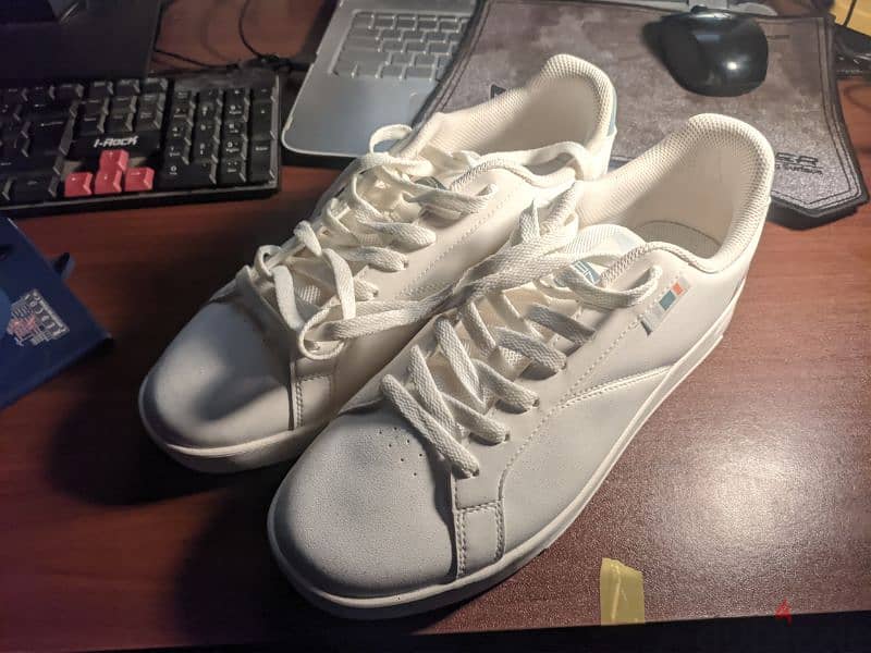 Anta new original shoes sneaker size 43 1