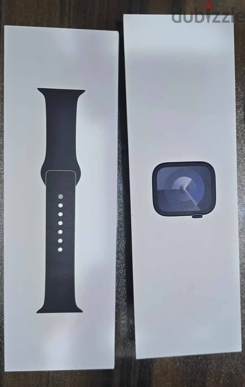 SEALED Apple Watch series 9 - 45mm 3