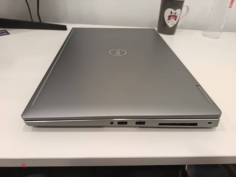 Dell Precision 7740 i9-9880h RTX 5000 16G 4K 9