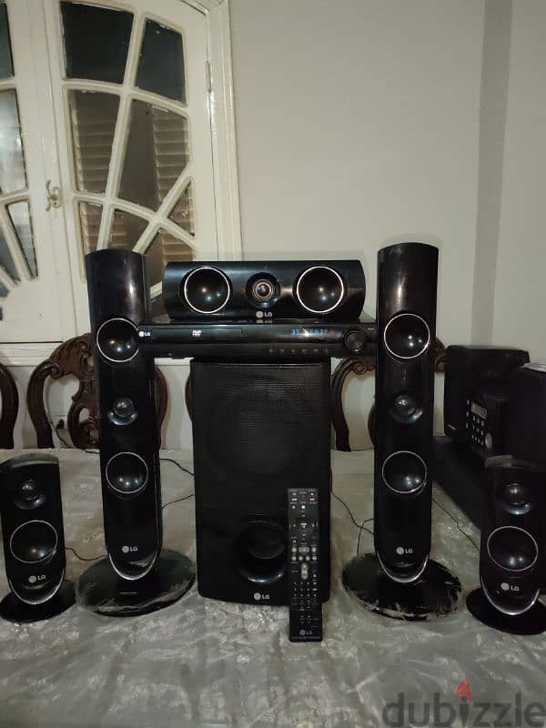 LG HOME THEATER SYSTEM BLUETOOTH 1