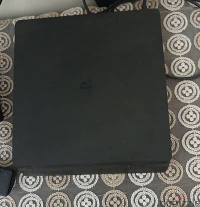 Playstation 4 slim 1 tera