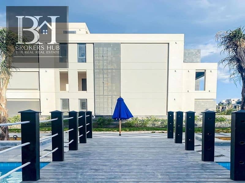 شاليه للبيع تشطيب الترا سوبر لوكس داخل لافيستا السخنه  Chalet for sale, finished with ultra-super-luxe quality, located in La Vista Al Sokhna. 0