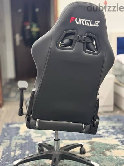 Used gaming chair Furgle