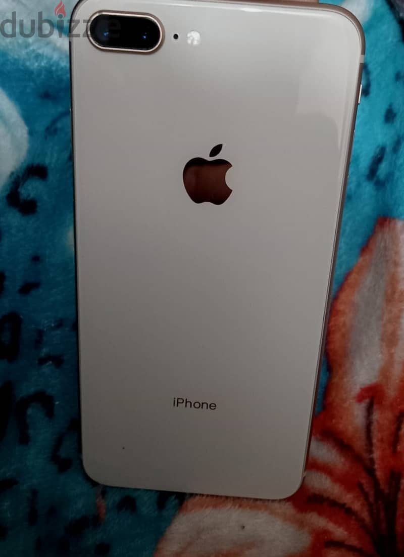 GOLD IPHONE 8 PLUS 0