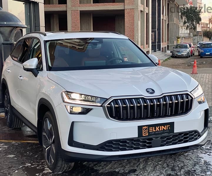 Skoda kodiaq selec/ الوحيده كاملة مساچ و ستاير و زجاج ملون و چنط 21 0