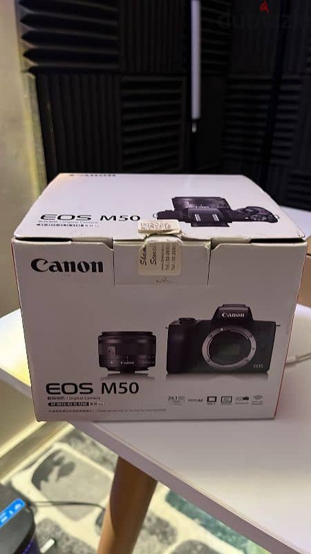 Canon M50 Mark 1 +Canon Lens 50mm + Viltrox Mount EF - M + أكسسوارات 6