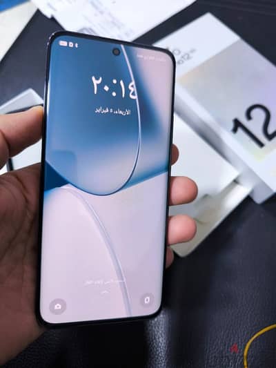 oppo reno 12 بحالة الجديد