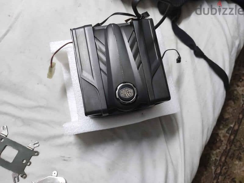 cooler master v6 gt - 6 heat pipes 2 fans مبرد هوائى كولر ماستر 1