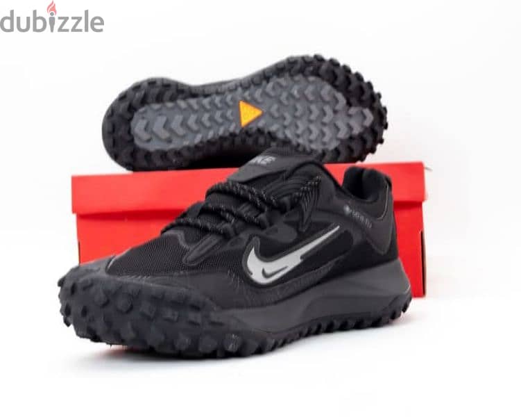 كوتشي NIKE ACG MOUNTAIN FLY  مقاس ٤٥ وارد الخارج 5