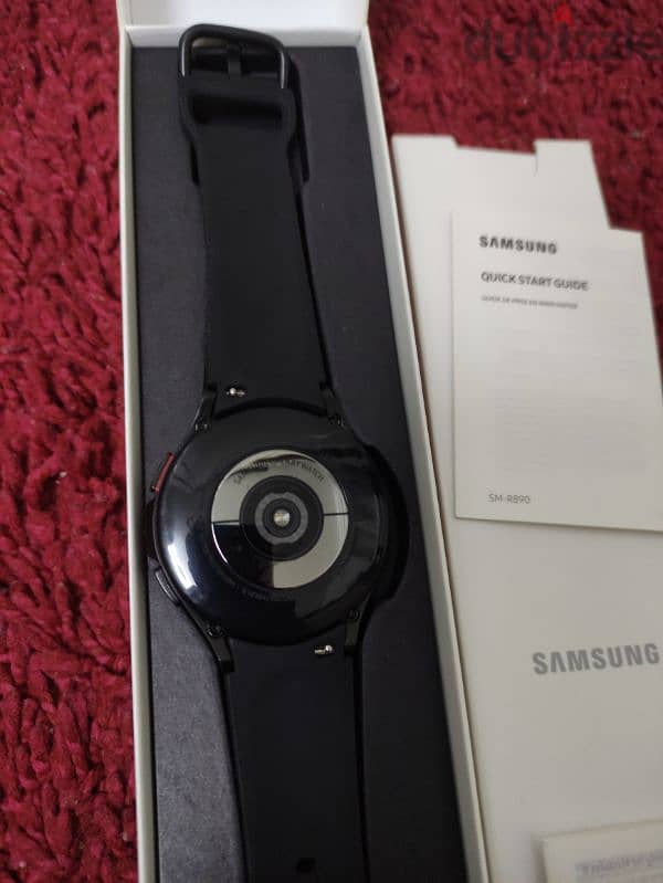 Samsung Galaxy watch 4 classic 2