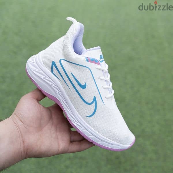 كوتشى حريمى Nike 2