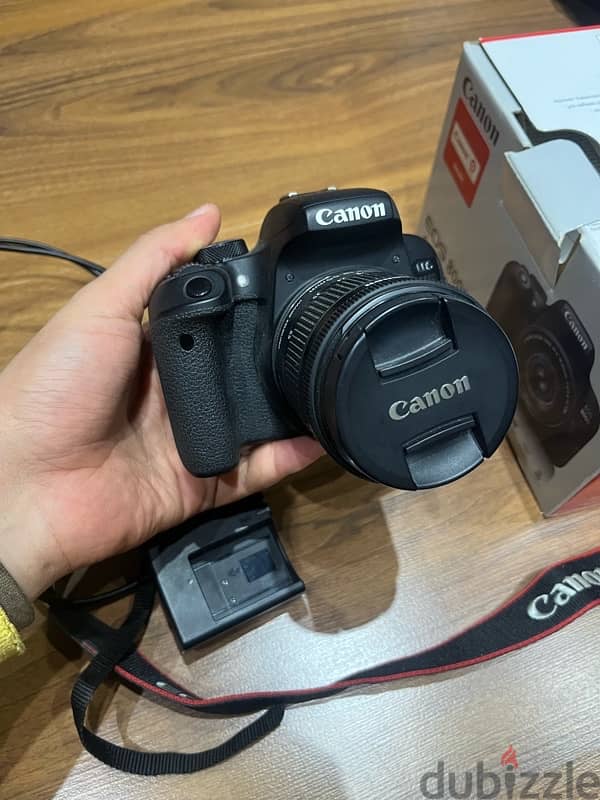 Canon 800D 1