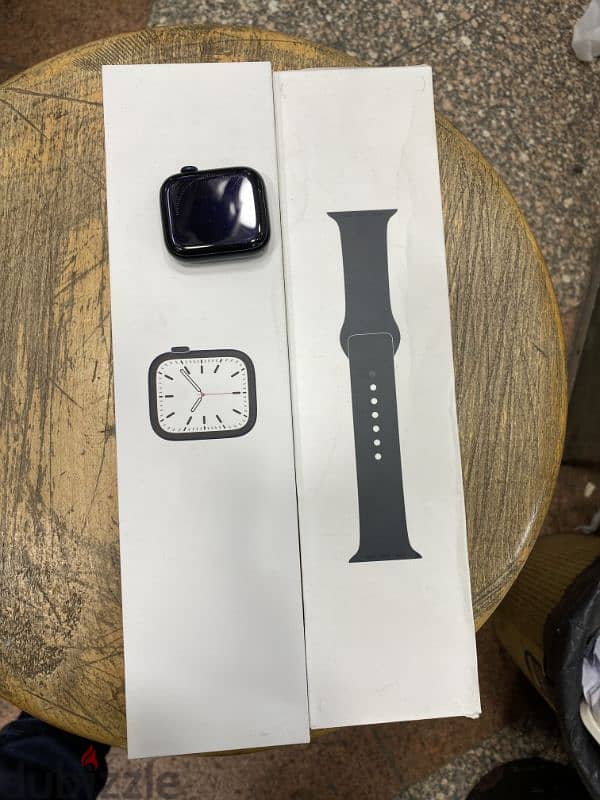 Apple watch series 7 45M Black 0