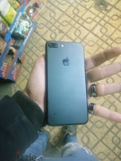 iphone 7 plus 128 بسعر لقطة